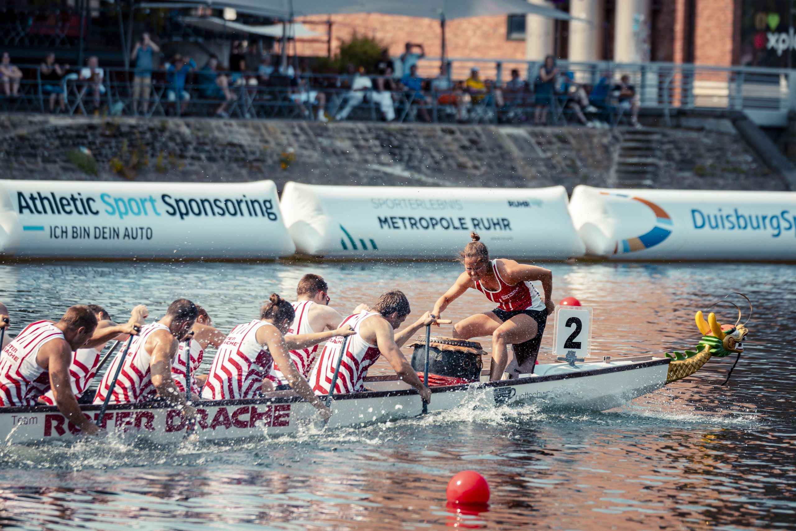 2003 wurde das Drachenboot-Team "Roter Drache Mülheim" gegründet. Damit gehört es zu den ersten leistungsorientierten Teams in Deutschland. Bei den Finals holten die Frauen Gold und im Drachenboot Mixed Silber. Foto: Eugen Shkolnikov